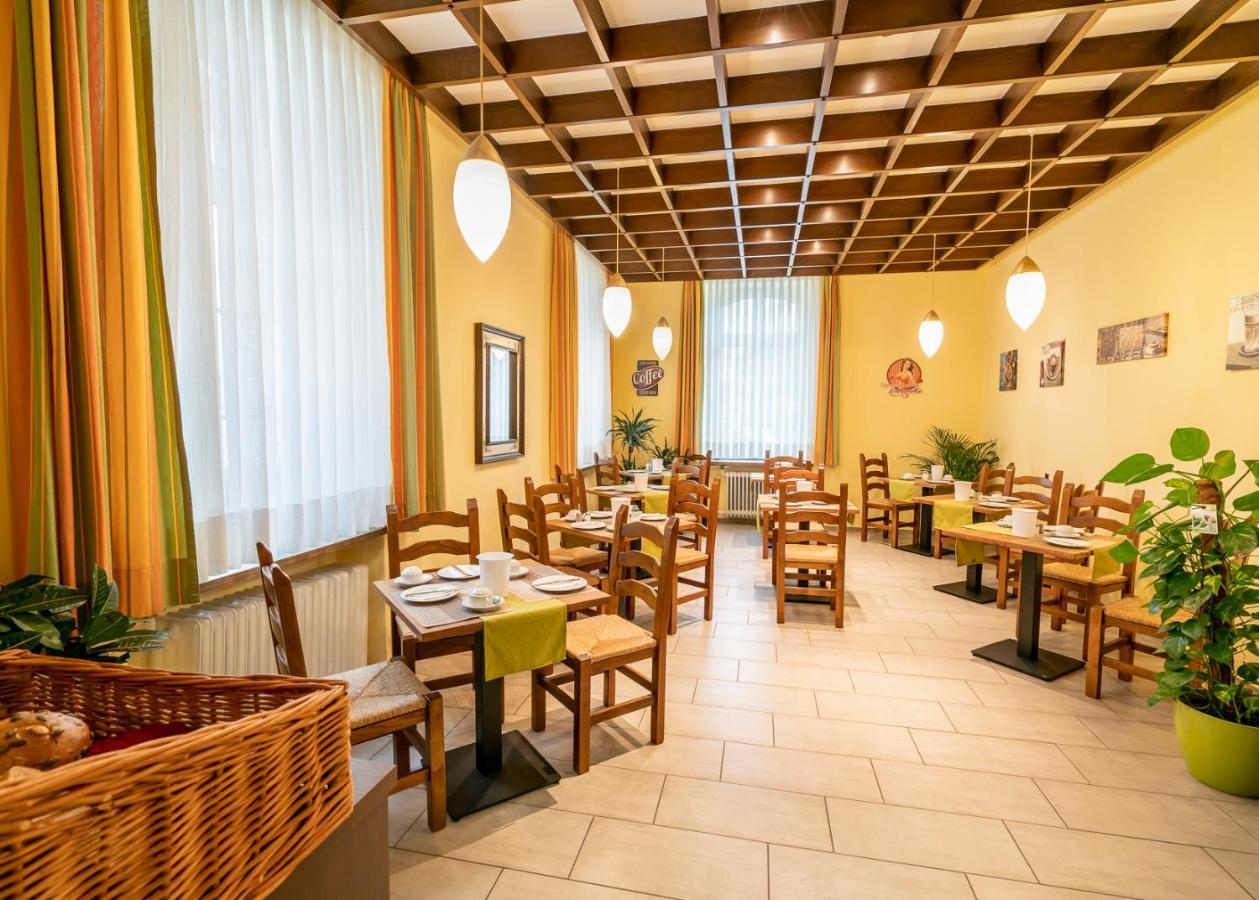 Hotel Restaurant Schwert Kehl Ngoại thất bức ảnh