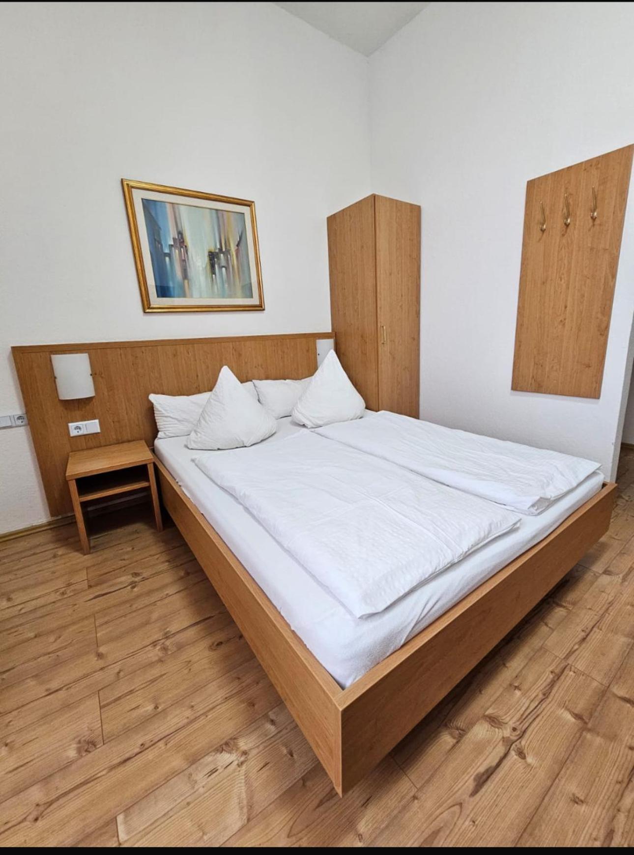 Hotel Restaurant Schwert Kehl Ngoại thất bức ảnh