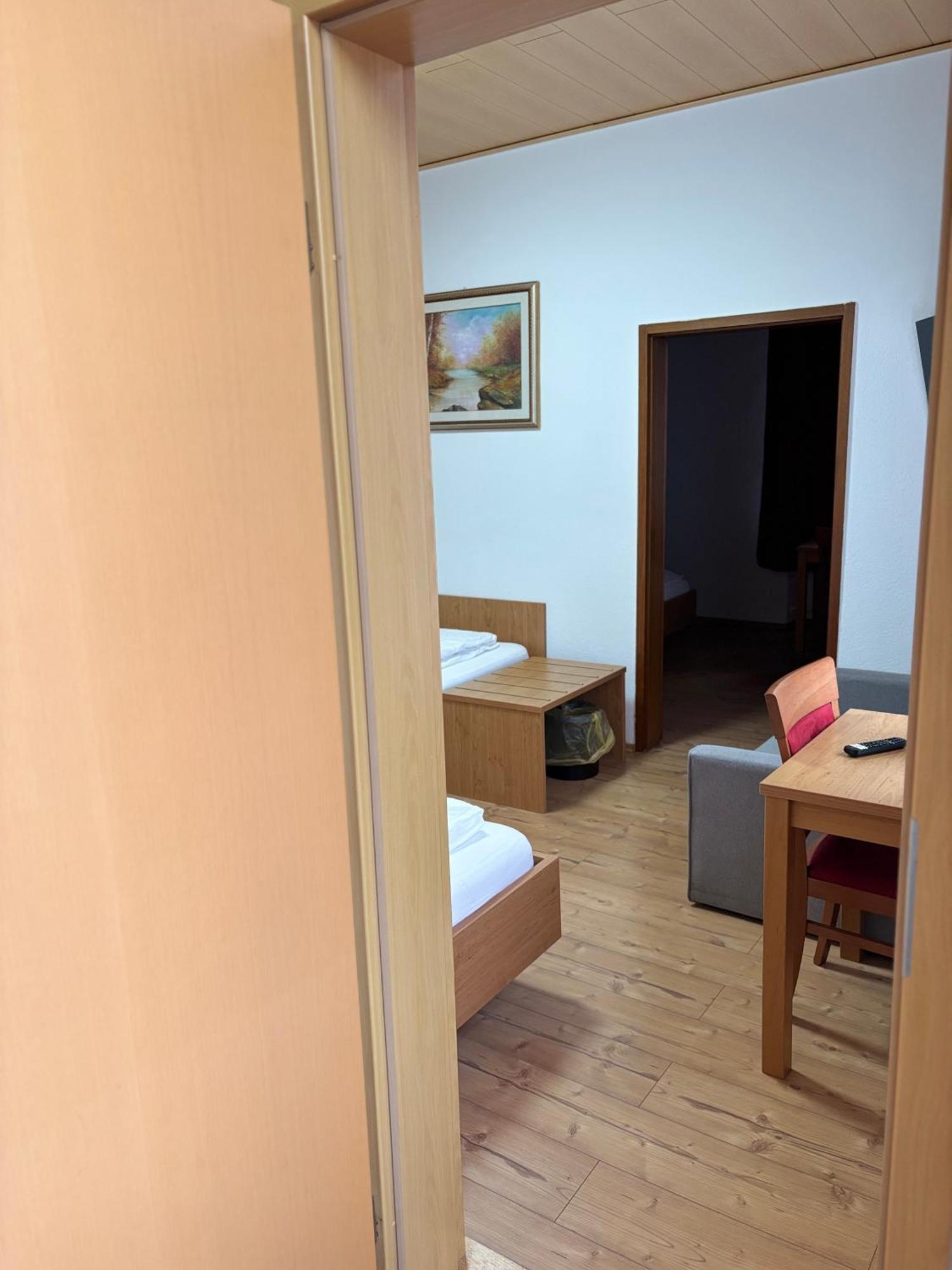 Hotel Restaurant Schwert Kehl Ngoại thất bức ảnh
